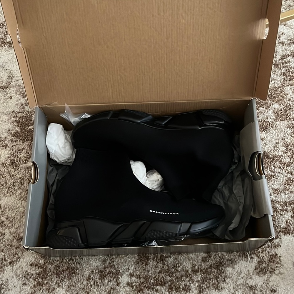 Balenciaga speed sneakers